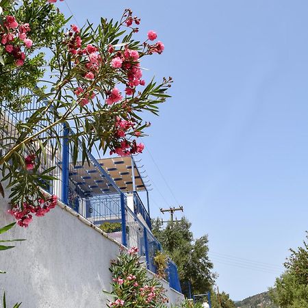 Val Di Compare Apartments Вати Екстериор снимка