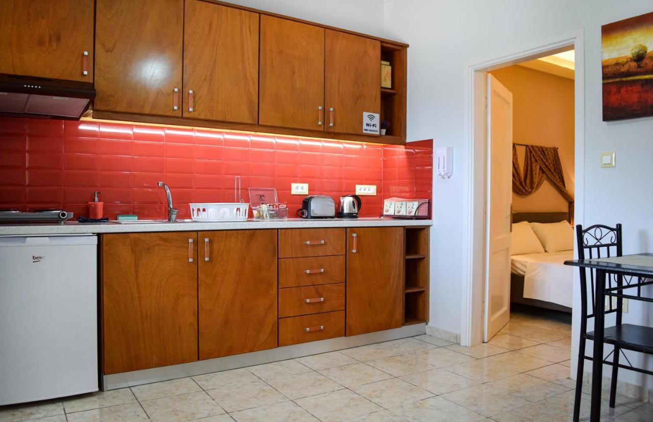 Val Di Compare Apartments Вати Екстериор снимка