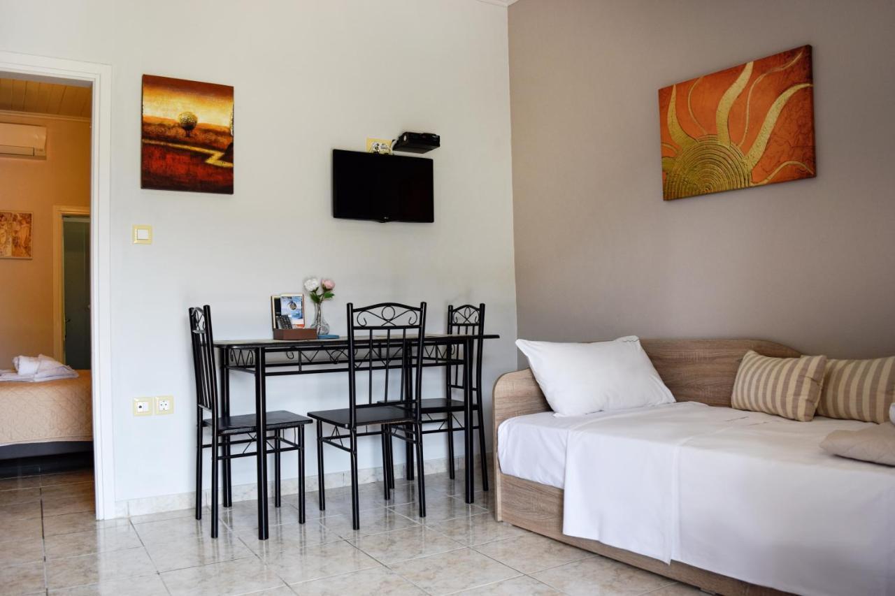 Val Di Compare Apartments Вати Екстериор снимка
