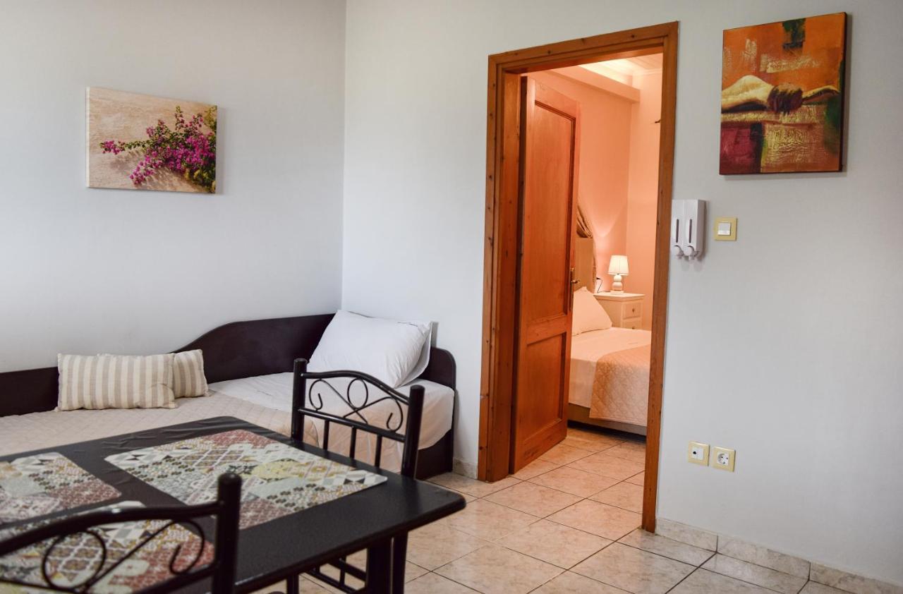 Val Di Compare Apartments Вати Екстериор снимка