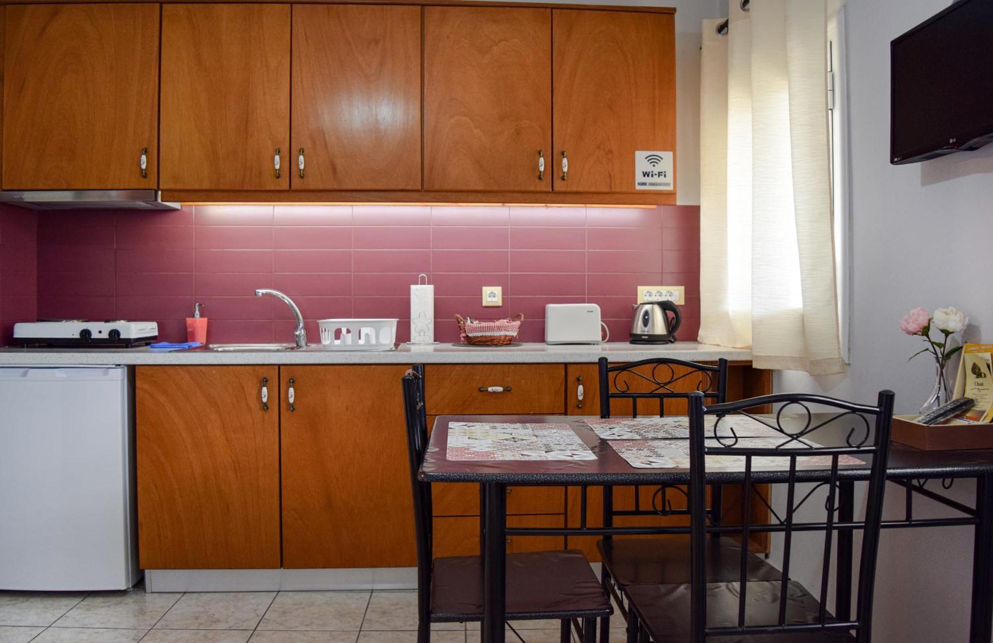 Val Di Compare Apartments Вати Екстериор снимка