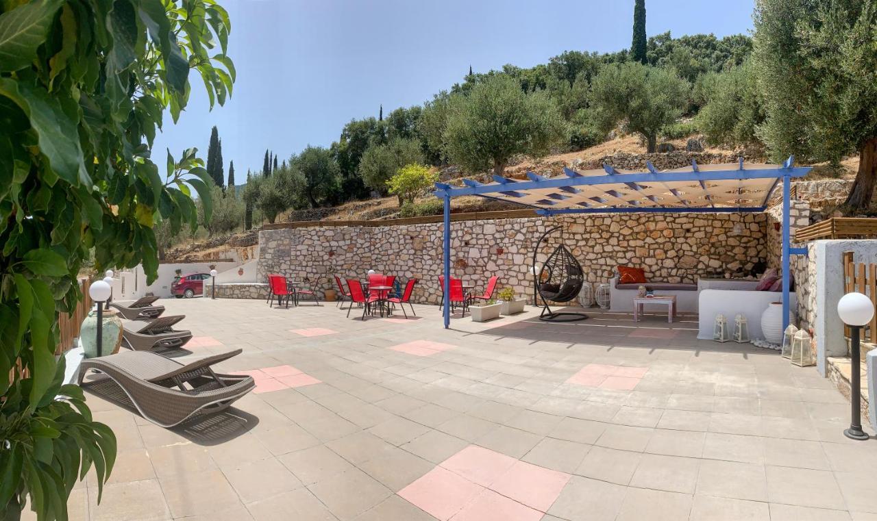 Val Di Compare Apartments Вати Екстериор снимка