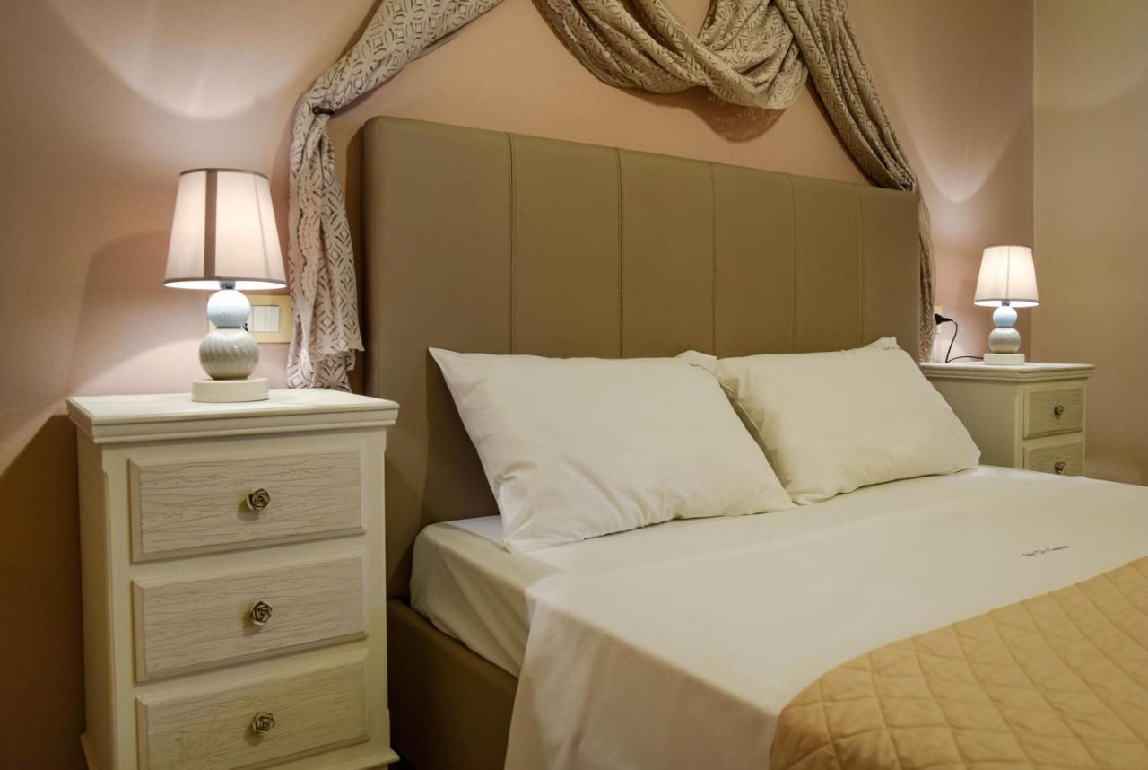 Val Di Compare Apartments Вати Екстериор снимка