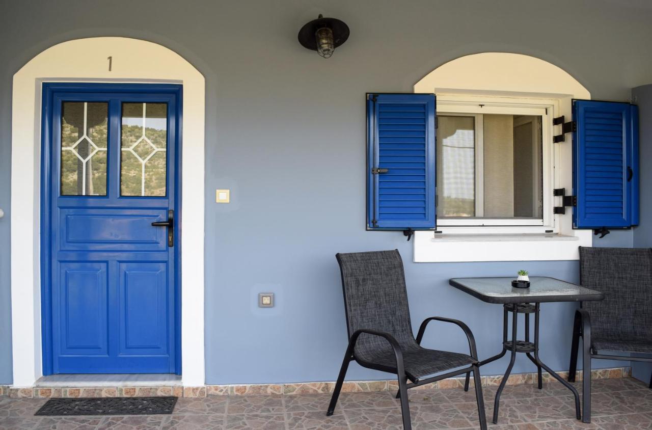 Val Di Compare Apartments Вати Екстериор снимка