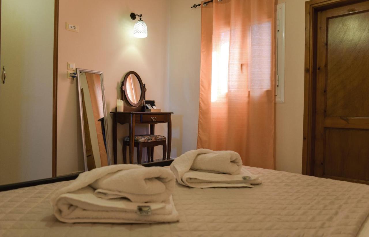 Val Di Compare Apartments Вати Екстериор снимка